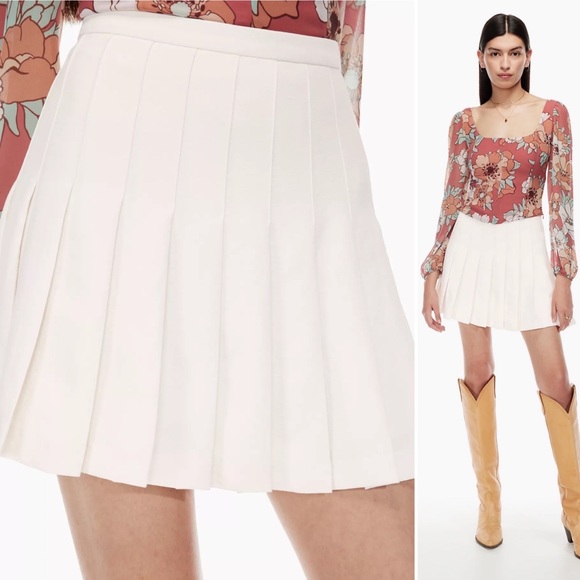 Aritzia Dresses & Skirts - ARITZIA Wilfred Francesca Pleated Crepe Mini Skirt in light Birch Academia 4